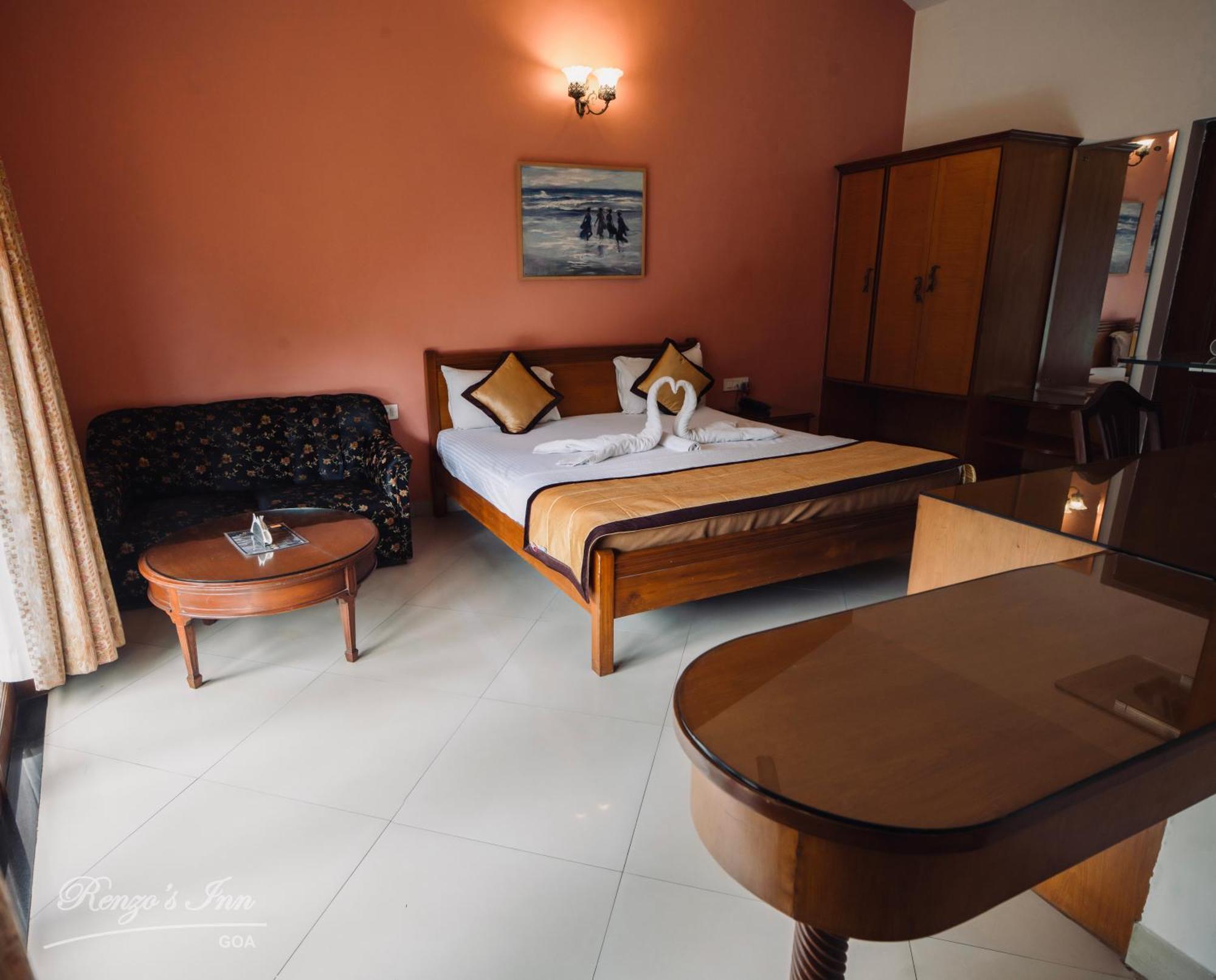 Renzo'S Inn Calangute Zewnętrze zdjęcie