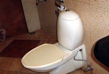 Renzo'S Inn Calangute Zewnętrze zdjęcie